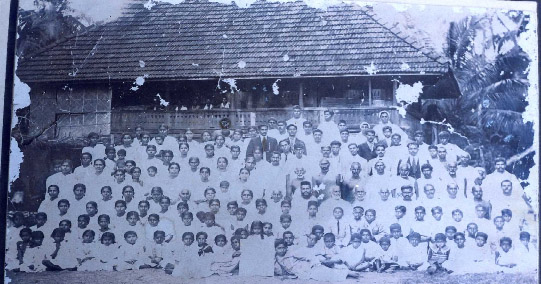 First Poothicote Kudumbayogam held about 1900 in Medayil house.